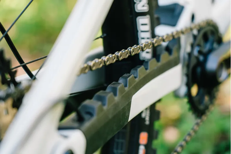 Transition Sentinel V3 Carbon MTB Complete Bike XT Glacier White-5