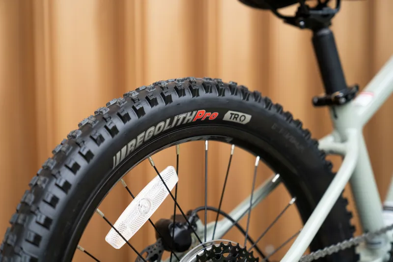 Prevelo Zulu 3 20 inch Kids Bike GoGo Grey Ex-Display -3