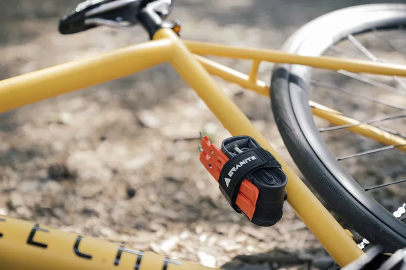 Granite Portaledge Light Weight Bottle Cage Frame Strap Storage System Orange-11