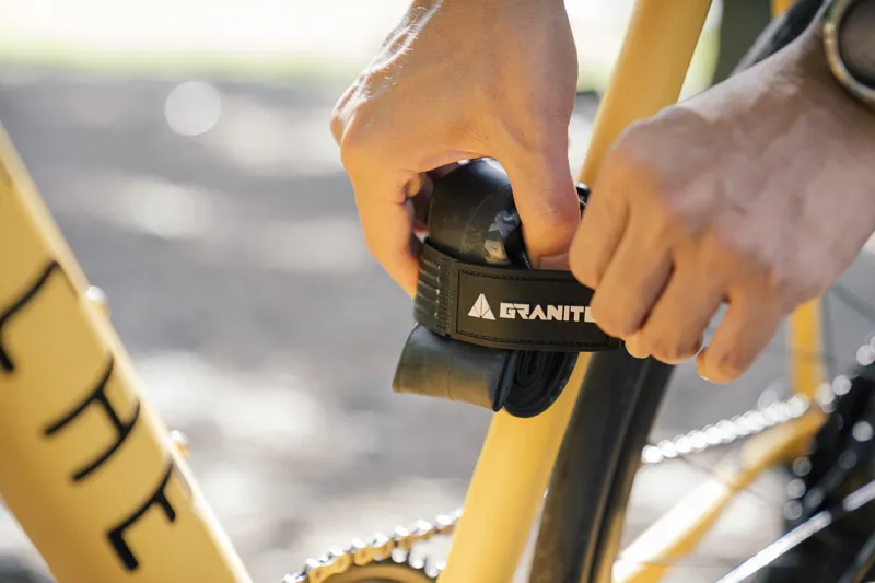 Granite Portaledge Light Weight Bottle Cage Frame Strap Storage System Black-9