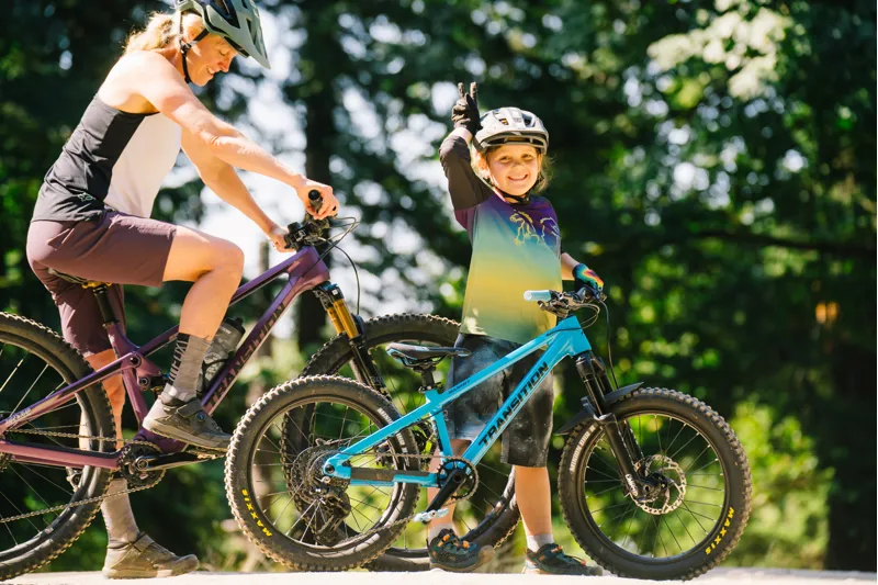 Transition Bandit Hardtail 20 inch Kids Complete Bike Raw Alloy One Size-10