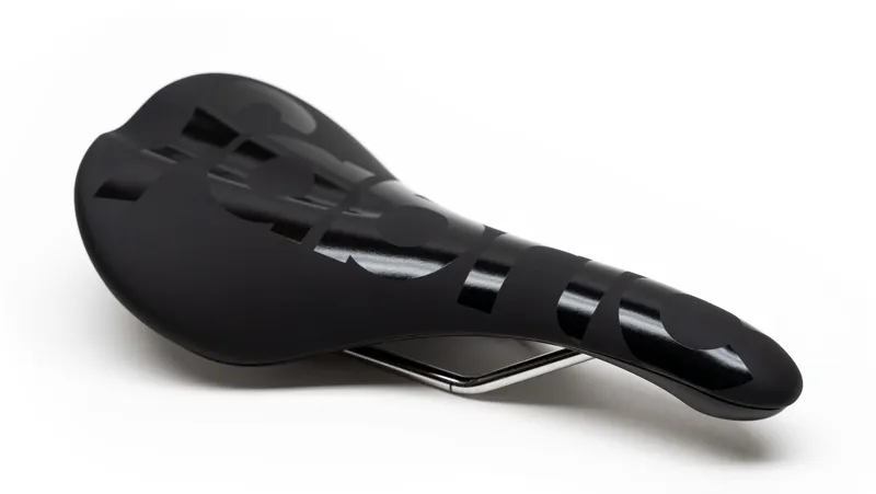 Fabric Scoop Race Team Radius Saddle with Ti Rails  Black FSD-13 