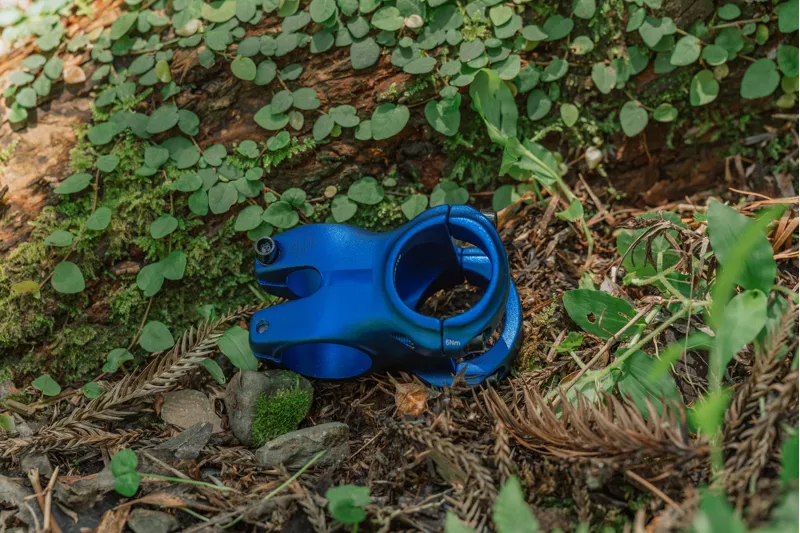 Funn Nixie Alloy MTB Stem 31.8mm 40/50mm 0 deg 1.1/8 Blue-1