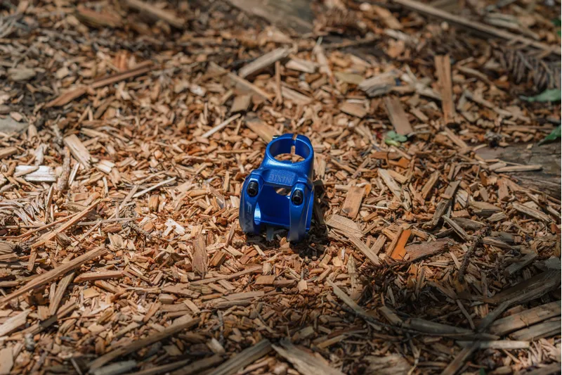 Funn Nixie Alloy MTB Stem 31.8mm 40/50mm 0 deg 1.1/8 Blue-2