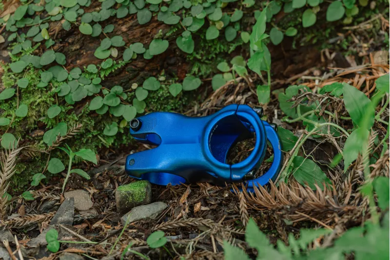 Funn Nixie Alloy MTB Stem 31.8mm 40/50mm 0 deg 1.1/8 Blue-4