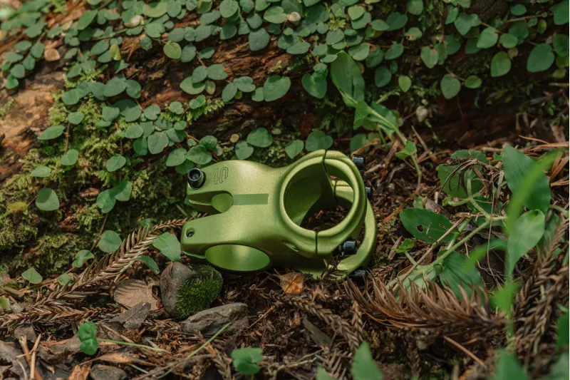 Funn Nixie Alloy MTB Stem 31.8mm 40/50mm 0 deg 1.1/8 Green-1