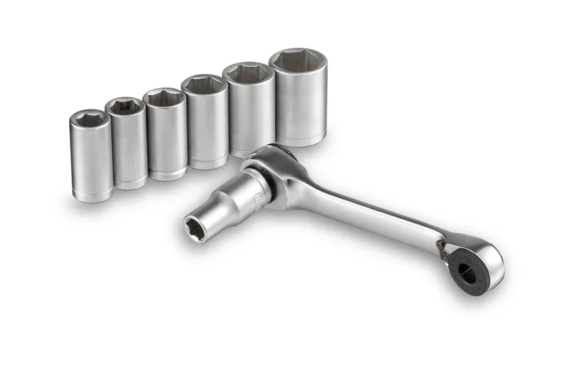 Granite Duet Compact Ratchet Tool Kit With 7 Sockets and 11 Precision Bits-4