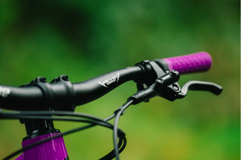 Transition Ripcord Complete Bike 130mm Travel Kids MTB Boysenberry -6