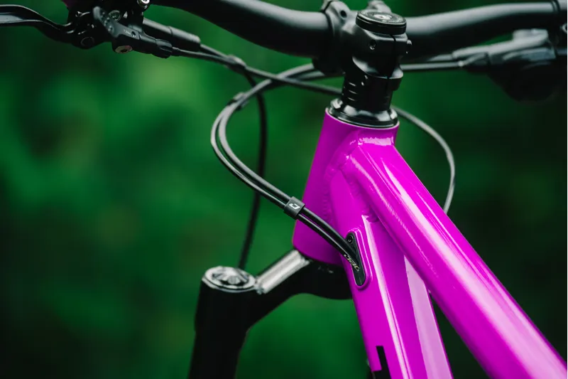 Transition Ripcord Complete Bike 130mm Travel Kids MTB Boysenberry -10