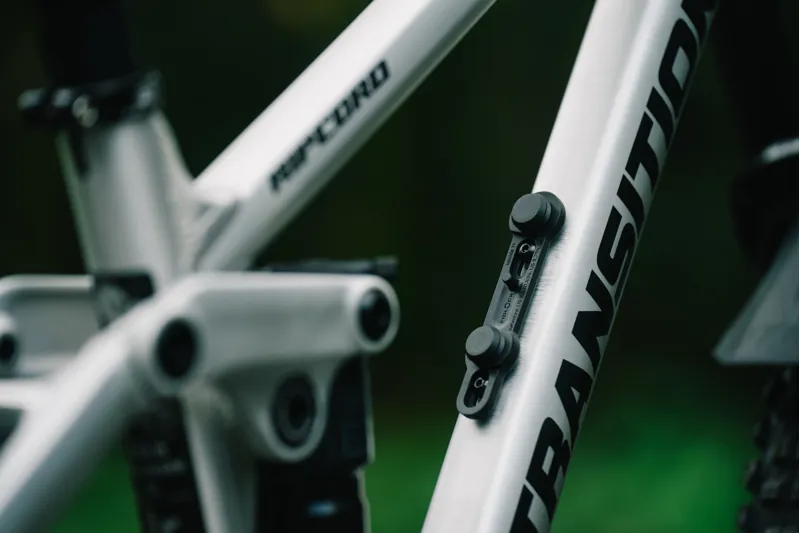 Transition Ripcord Complete Bike 130mm Travel Kids MTB White Red-7