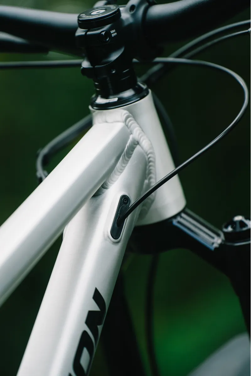 Transition Ripcord Complete Bike 130mm Travel Kids MTB Raw Alloy-10