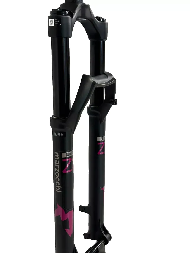 2024 Marzocchi series 34 - Bomber Z2 - 29 - 140mm fork Ex-Display-3