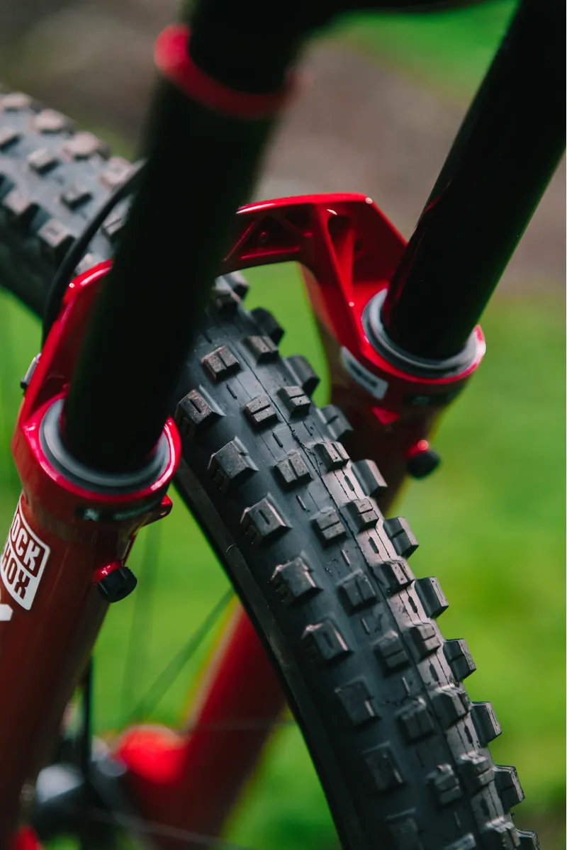 Transition TR11 Alloy DH GX Complete MTB Downhill Bike Black Stallion-8