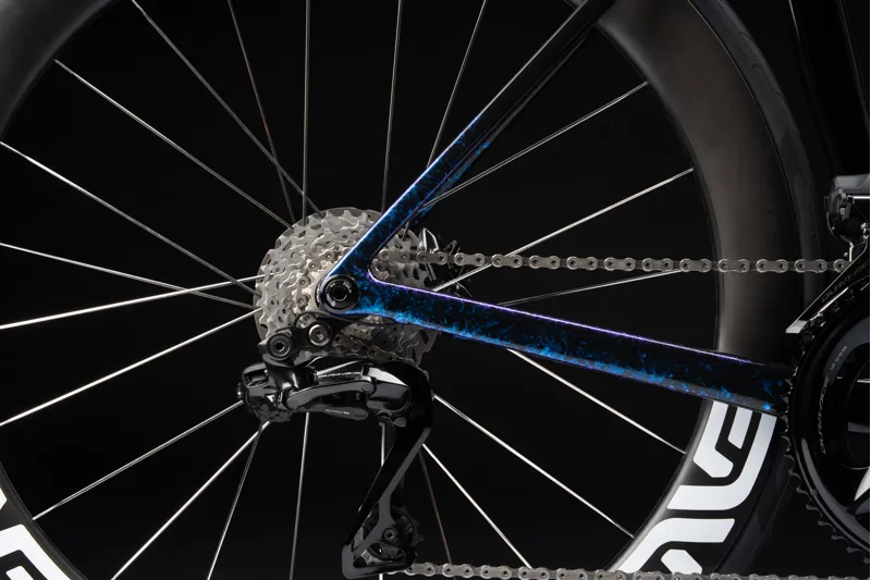 Colnago V5rs Disc 2025 Complete Carbon Road Bike with Dura Ace 12 Speed Di2 STBU-4