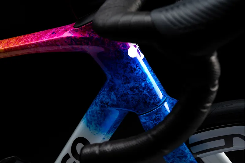 Colnago V5rs Disc 2025 Complete Carbon Road Bike with Dura Ace 12 Speed Di2 STNT-3