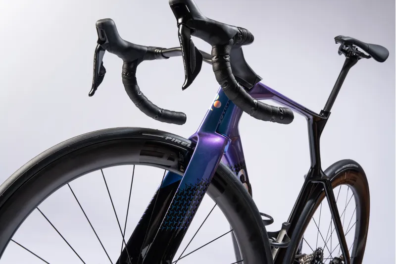 Colnago Y1RS Disc 2025 Carbon Road Aero Bike Dura Ace Di2 YSBO-11