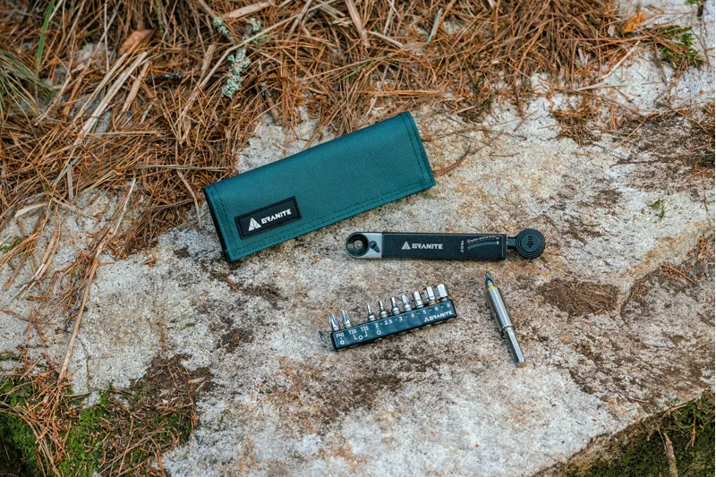 Granite ROCKnROLL TQ Cycle Tool Kit With Mini Torque Wrench Green-11