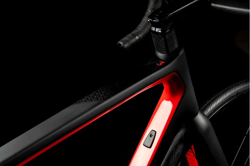 Colnago V3 Disc 2023 Complete Road Bike Shimano Ultegra Di2 12 spd  Black Red MKBR-9