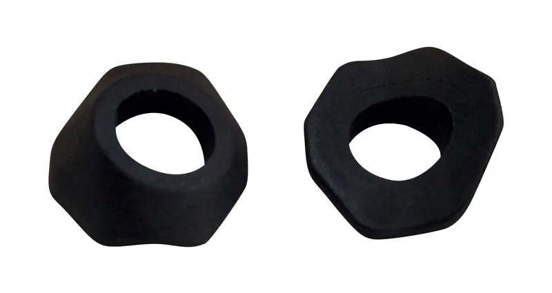 FSA Asymmetric Rim Valve Adaptor in Black One Piece